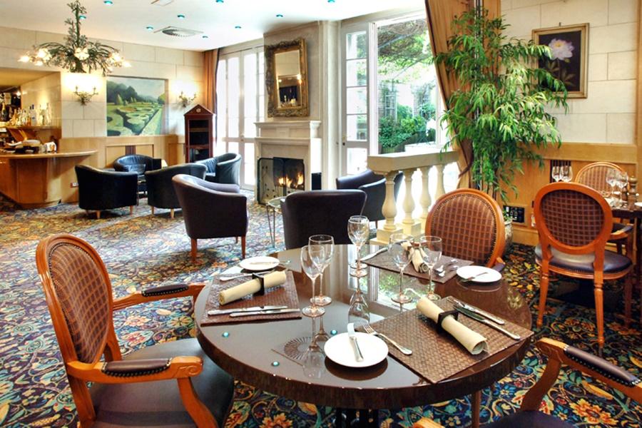 Le Châtelain Hotel