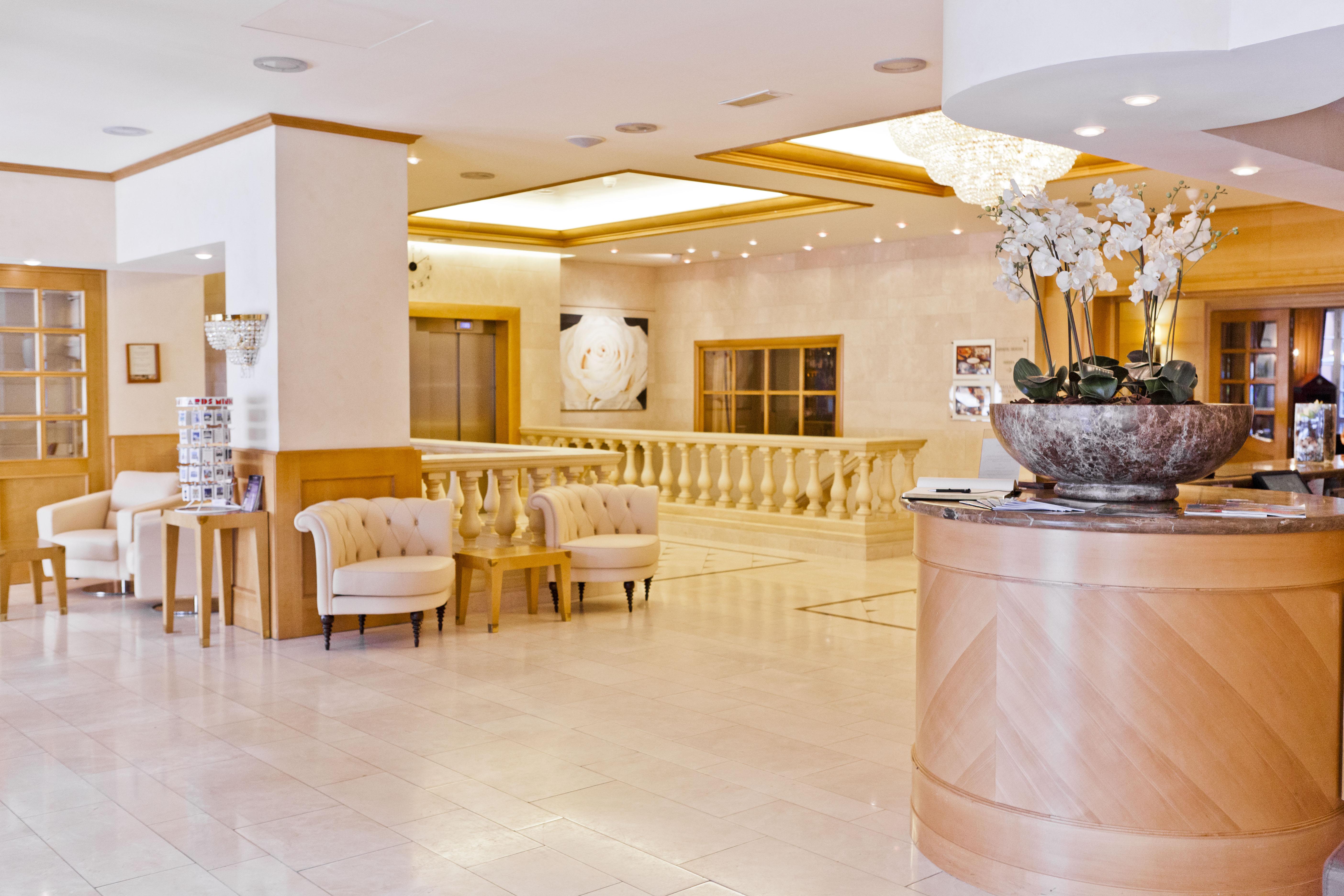 Le Châtelain 5*