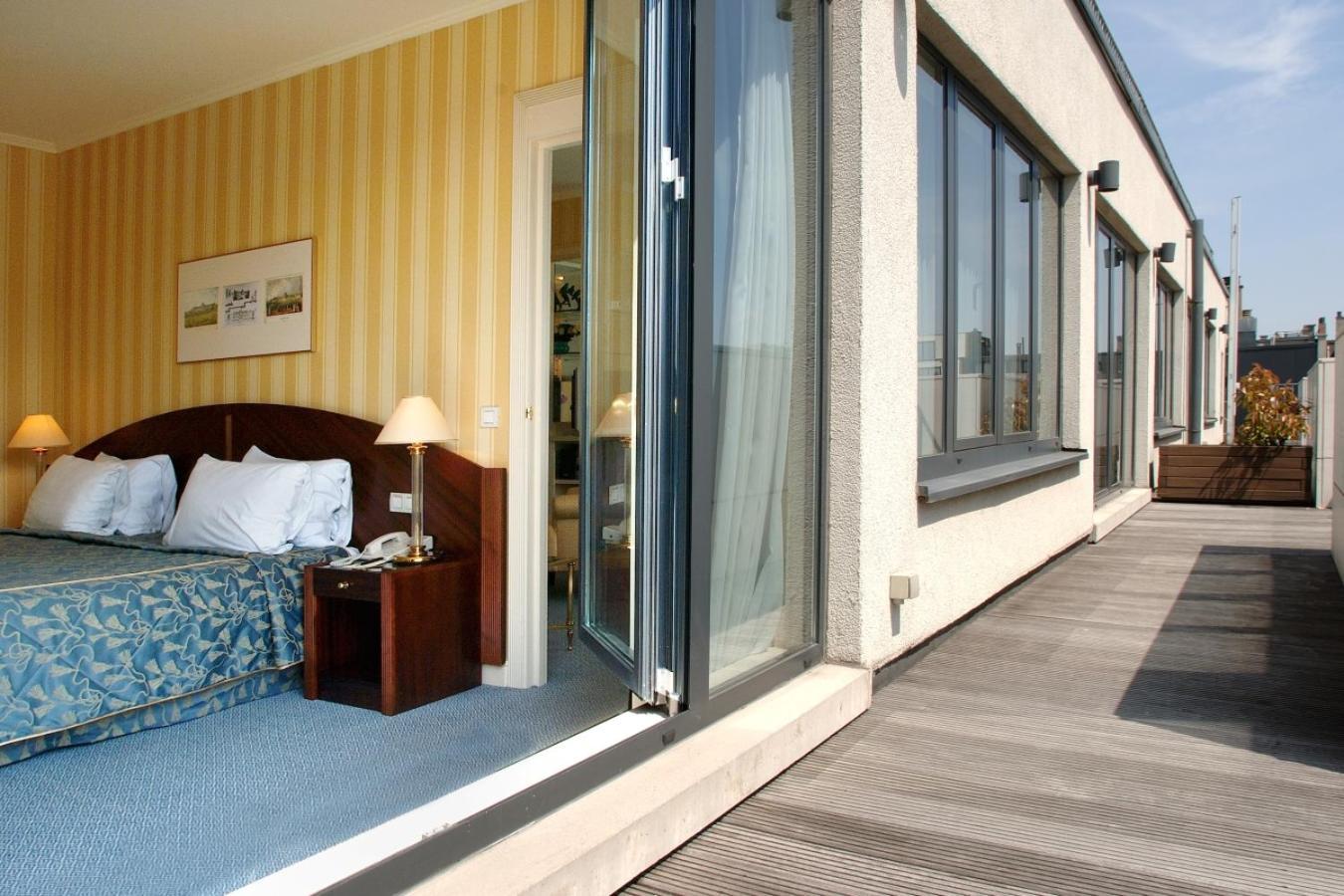 Le Châtelain Hotel