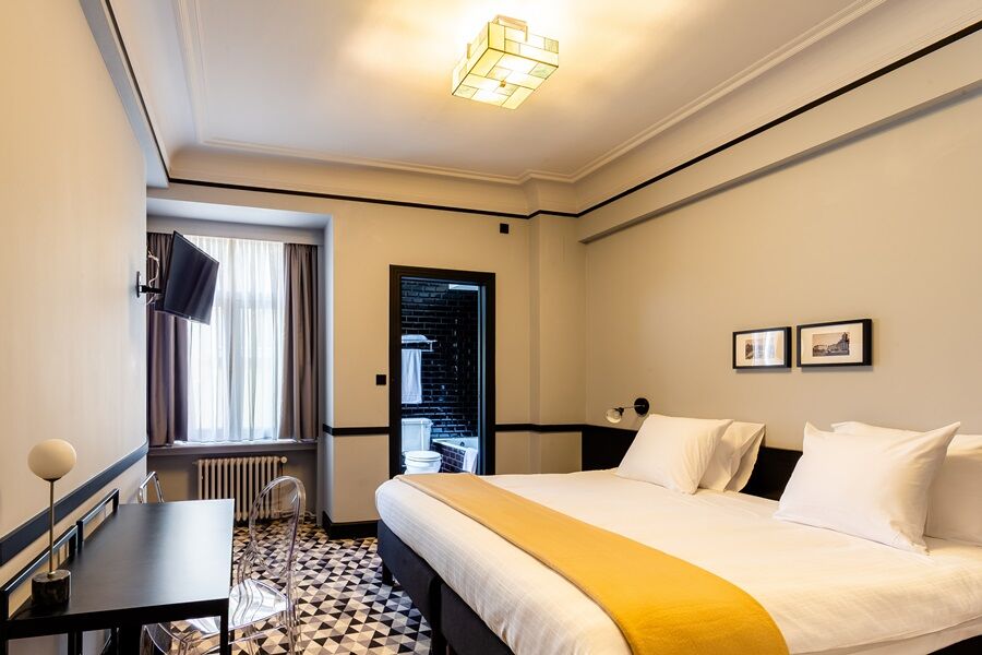 Le Châtelain Hotel
